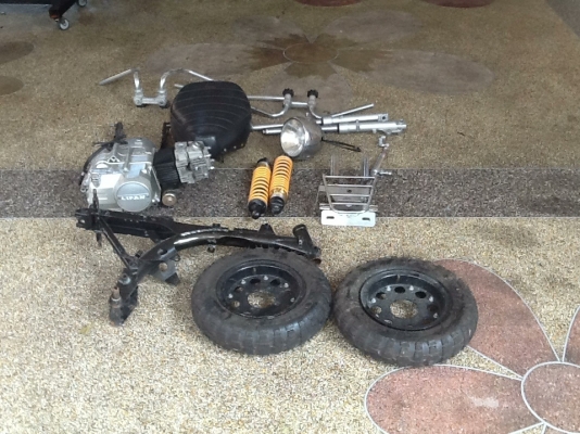 ขาย monkey 2คัน กับของแถมอีกสุดคุ้ม