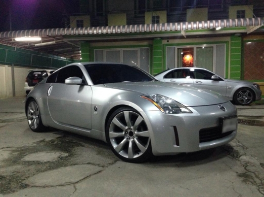 ขาย 350z ตัวรถปี 2004 สีบรอนซ์ จดทะเบียนปี 2011