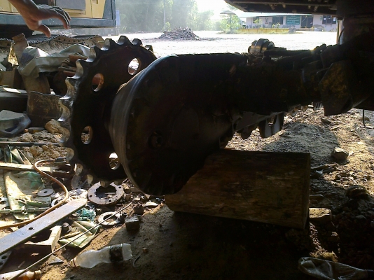 PC120-1มี2คันจะเลือกคันใหนก็ได้