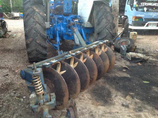 รถไถนาฟอร์ด6600สวยพร้อมใช้งาน