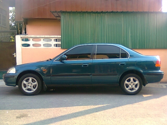 ลดสุดๆ HONDA, CIVIC 1.6 VTi-E โฉม ตาโต ปี96..เครื่อง v tec เกียร์ ธรรมดา