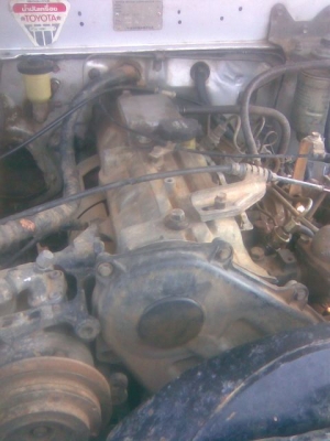 TOYOTA HILUX LN65 ปี 1986