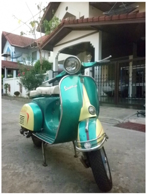 ---------  Vespa Sprint เครื่องดี สีหวาน รูปเพียบ!! ------------