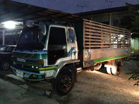 ขายรถบรรทุก ISUZU ROCKY 175 อินเตอร์เทอร์โบ พร้อมใช้