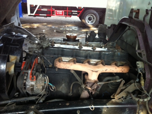 เจ้าของขายเอง  รถพร้อมใช้