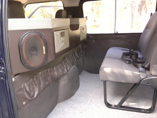 ขายรถตูั l300 ลดราคา ขายรถตูั l300 ลดราคา