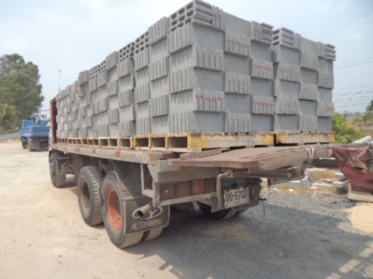 ขายรถอีซูซุ10ล้อJCM  พื้นเรียบ