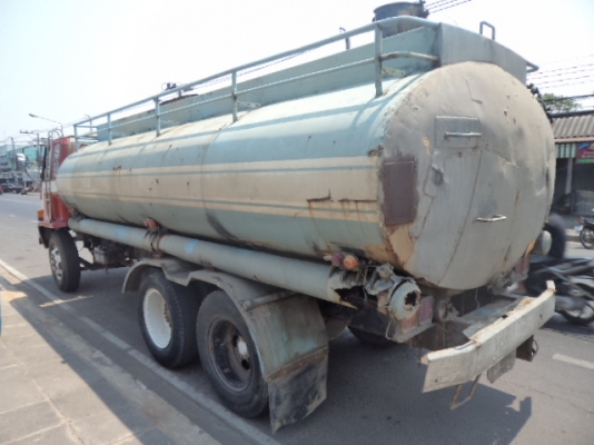 ขายรถอีซูซุ10ล้อถังน้ำ