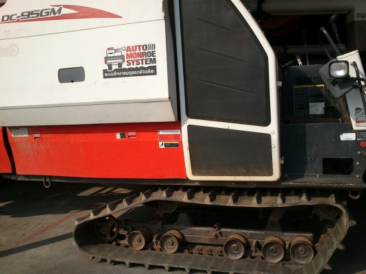 รถเกี่ยว KUBOTA DC-95 GM