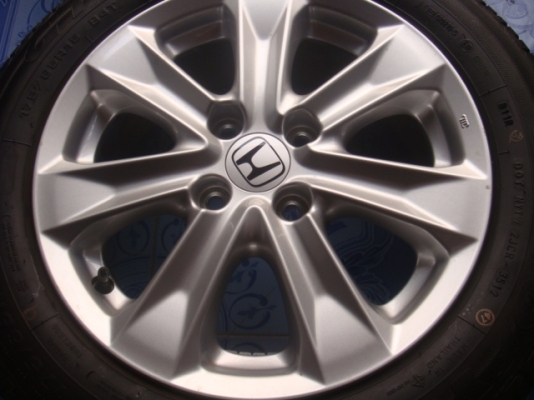 ขายล้อแม็ก HONDA NEW JAZZ พร้อมยางคับ ป้ายแดงงงงงงงงงง