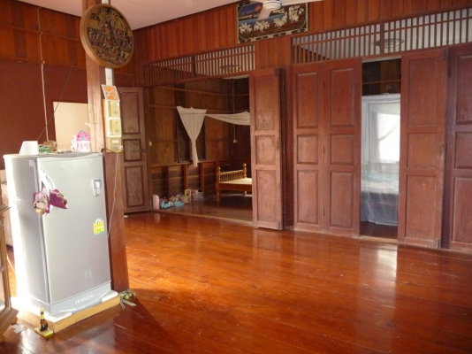 ขายบ้านไม้สักพร้อมที่ดิน