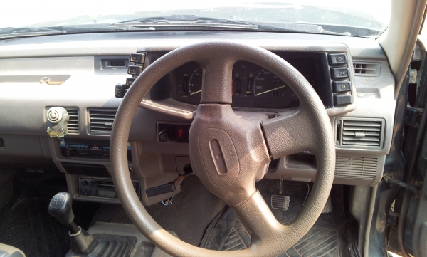 ขาย TFR ปี 37 ปลายปีราคาถูก เดิมบางทั้งคัน ขาย TFR ปี 37 ปลายปีราคาถูก เดิมบางทั้งคัน