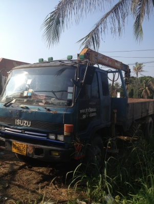 ขาย 6 ล้อใหญ่ อีซุซุ ร๊อคกี้ ติดเครน 3 ตัน ทาดาโน่ 2 ปลอก 3 ชัก