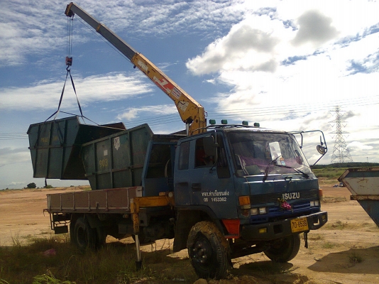 ขาย 6 ล้อใหญ่ อีซุซุ ร๊อคกี้ ติดเครน 3 ตัน ทาดาโน่ 2 ปลอก 3 ชัก