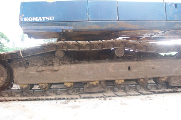 ขาย KOMATSU PC 200-3 คอลโทลสั้น ซีเรียลสูง เครื่อง ปั๊ม แพคอลโทล มอเตอร์สวิง แห้งสมบูรณ์ ช่วงล่างเต็ม แอร์เย็น เอกสารเล่มทะเบียน ภาษีไม่ขาดต่อ