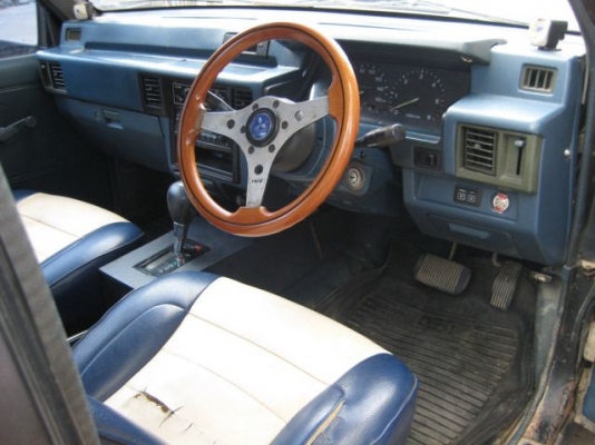 ขาย AEROBODY Cab  ปี 93 วางเครื่อง toyota 1 G  Autoน้ำมัน+แก๊ส ครื่อง ช่วงล่างดีมาก เหมาะงานบรรทุก