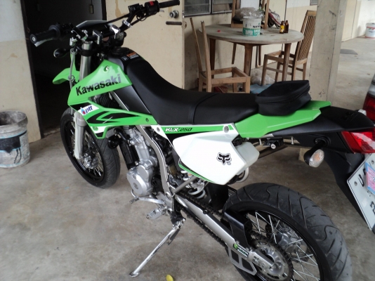 ขายKAWASAKI KLX250 ทะเบียนแท้ สภาพ95\%
