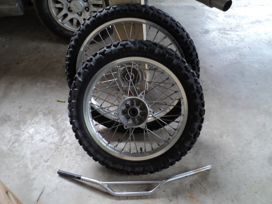 ขายKAWASAKI KLX250 ทะเบียนแท้ สภาพ95\%