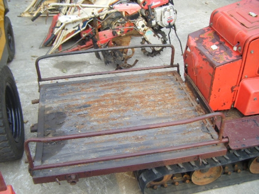 รถบรรทุกเอนกประสงค์ตีนตะข๋าบเดินตาม รถบรรทุกเอนกประสงค์ตีนตะข๋าบเดินตาม