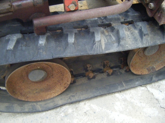 รถบรรทุกเอนกประสงค์ตีนตะข๋าบเดินตาม รถบรรทุกเอนกประสงค์ตีนตะข๋าบเดินตาม