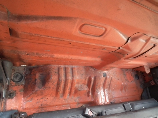 ขายกระโตโยต้า yn 80 ช่วงสั้น 4 ข้อ สภาพ 90\% ทะเบียนเต็มพร้อมโอน รถมือเดียวป้ายแดงครับ ขายกระโตโยต้า yn 80 ช่วงสั้น 4 ข้อ สภาพ 90\% ทะเบียนเต็มพร้อมโอน รถมือเดียวป้ายแดงครับ