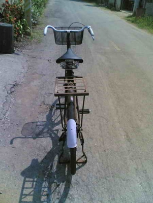 ขายจักรยาน Humber เดิมๆ มีเก็บอะไหล่ใหม่มาบ้างสภาพดีขี่นิ่งเหมาะกับนักสะสม ขาย 4500 บาท