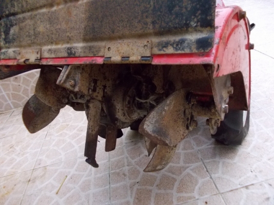 รหัส:12000795รถพรวนดินเดินตามMITSUBISHI GM181Lเบนชิล(3.5ps)ชุดพรวนดินกว้าง55cm.www.nihonmono.com