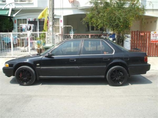 ขาย ACCORD ตาเพชร ปี90 สีดำ เกียร์ออโต้ รถสวยมาก 97000 ขาย ACCORD ตาเพชร ปี90 สีดำ เกียร์ออโต้ รถสวยมาก 97000