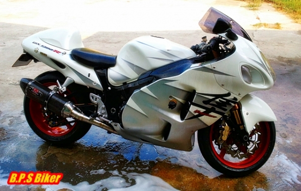 VERSYS ดำ 2011 HAYABUSA 2004 ทะเบียนแท้ แต่งเต็ม VERSYS ดำ 2011 HAYABUSA 2004 ทะเบียนแท้ แต่งเต็ม