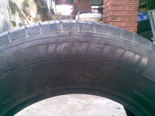 ยาง MICHELIN 265/65R17 ปี10  4 เส้น