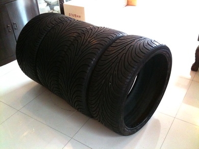 ยาง 22 นิ้วสภาพสมบูรณ์ 4 เส้น พร้อมใส่วิ่งได้เลย ยาง 22 นิ้วสภาพสมบูรณ์ 4 เส้น พร้อมใส่วิ่งได้เลย