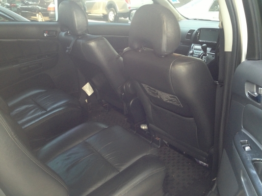 TOYOTA, WISH 2.0 Q ปี 2005 สีบรอนเงิน เกียร์ออโต้