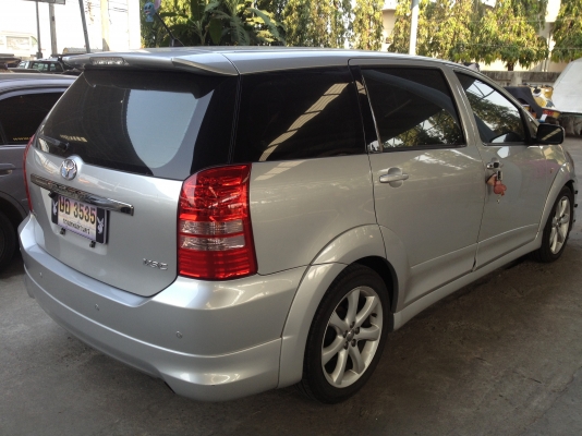 TOYOTA, WISH 2.0 Q ปี 2005 สีบรอนเงิน เกียร์ออโต้