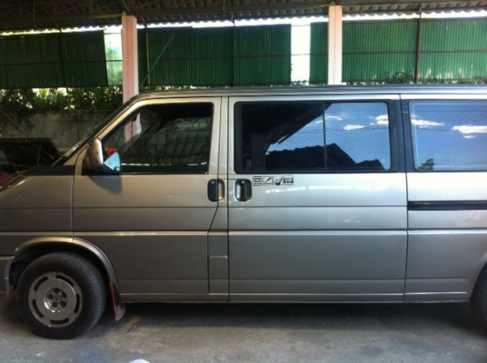 รถโฟล์คคาราเวล vr6 แต่ง vip