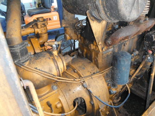 ขาย-เครื่องปั๊มลมมือสองญี่ปุ่น ยี่ห้อ KOMATSU เครื่องยนต์ 4 สูบ พร้อมหัวลาก สะดวกแก่การขนย้าย ขาย-เครื่องปั๊มลมมือสองญี่ปุ่น ยี่ห้อ KOMATSU เครื่องยนต์ 4 สูบ พร้อมหัวลาก สะดวกแก่การขนย้าย