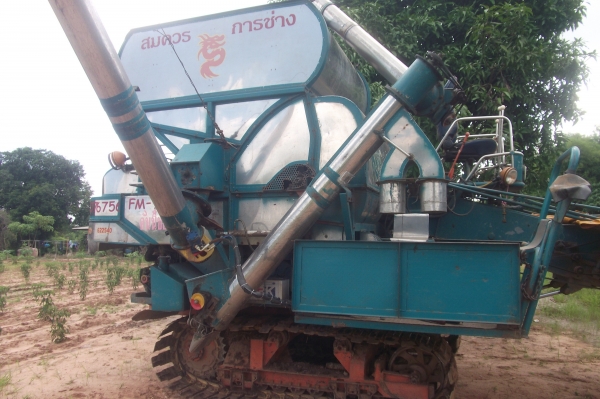 ขายรถเกี่ยวข้าว