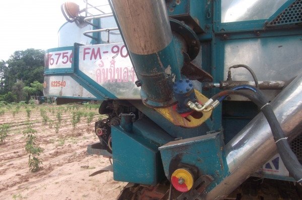 ขายรถเกี่ยวข้าว