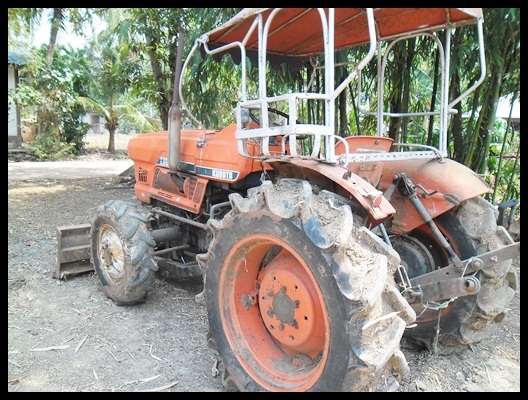 รถไถคูโบต้า 26 แรง 2เพลา สภาพดี น่าใช้