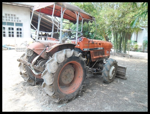 รถไถคูโบต้า 26 แรง 2เพลา สภาพดี น่าใช้