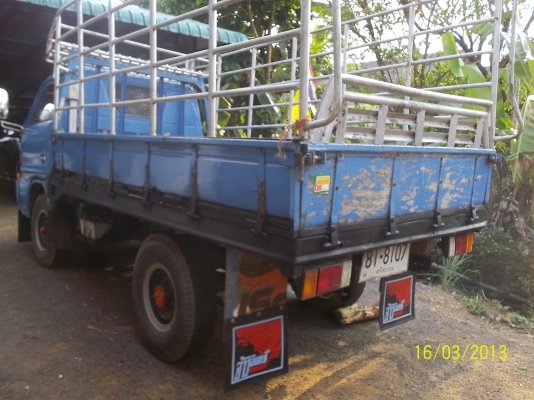 ขายรถ4ล้อกลางอิซูสุ  TL  74แรงม้า   เกียร์สายสั้น  คัชซีสวย