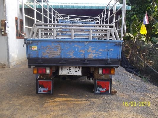 ขายรถ4ล้อกลางอิซูสุ  TL  74แรงม้า   เกียร์สายสั้น  คัชซีสวย