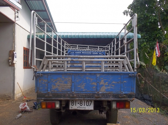 ขายรถ4ล้อกลางอิซูสุ  TL  74แรงม้า   เกียร์สายสั้น  คัชซีสวย