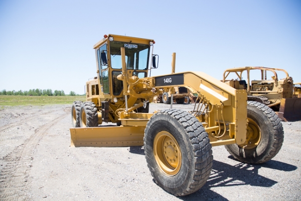 รถเกรด 140G