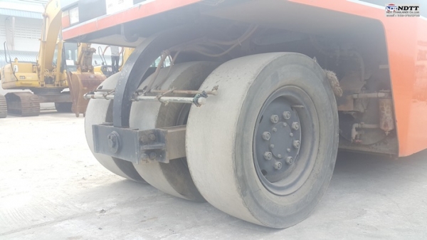 7ล้อยาง Hitachi RT200WT s/n 40816 นำเข้าญี่ปุ่น