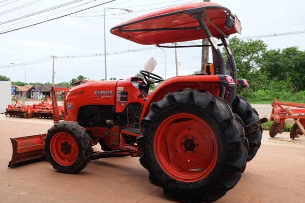 รถไถ L4708ใบมีด + ผาน 1 ตัว ดาวน์ 5,000 บาท โทร089-0111624
