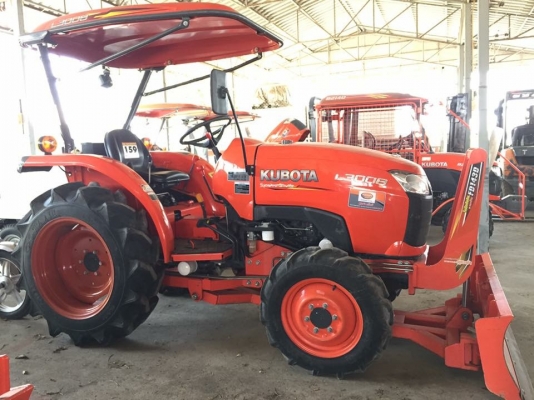 หลุดจอง รถไถคูโบ้ตามือสอง ดาวน์ 20000 บาท รุ่น L3008 พร้อมใบดันหน้าคานล่าง หลุดจอง รถไถคูโบ้ตามือสอง ดาวน์ 20000 บาท รุ่น L3008 พร้อมใบดันหน้าคานล่าง