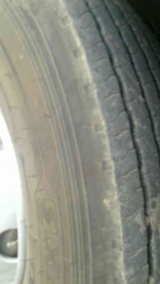 รถอีซูซุ 6 ล้อดั้ม FRR 210 แรงม้า ปี 56. , ( รถวิ่ง 7x,xxx กม. ) สนใจติดต่อ 081 - 6079515
