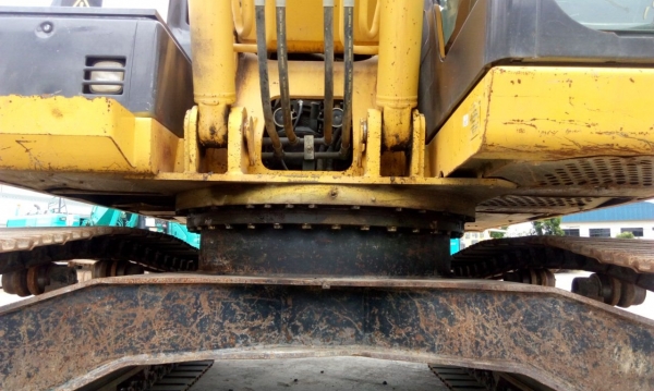 รถขุด SUMITOMO SH200-5 รถนำเข้า100\%ไม่เคยใช้งานในไทย