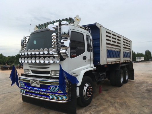 ขายเดกก้า320 ปี50 ดั้มสามมิตร มีระบบลากจูง รถสวยพร้อมใช้ เดิมบาง