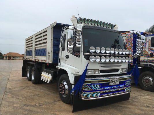 ขายเดกก้า320 ปี50 ดั้มสามมิตร มีระบบลากจูง รถสวยพร้อมใช้ เดิมบาง